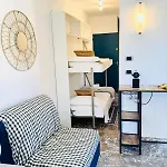 Апартаменти Berkeley, Studio, Terrasse, Vue Mer, Parking, Clim Мантон